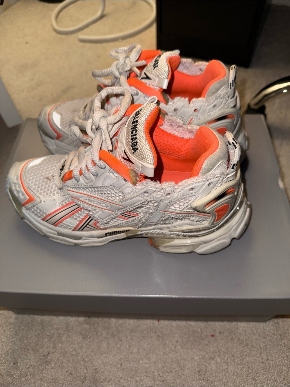 Balenciaga runners - Picture 2 of 3